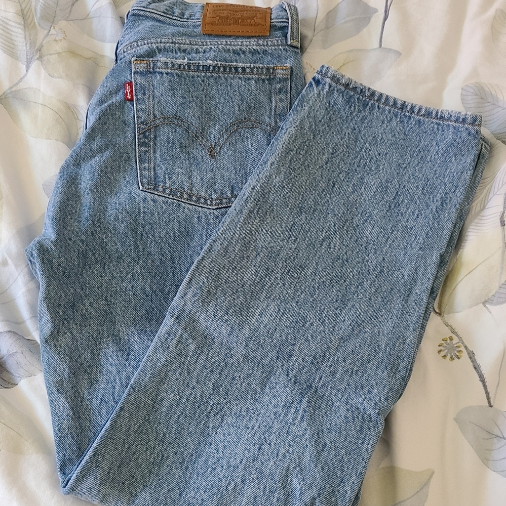 Levi's Wedgie Straight